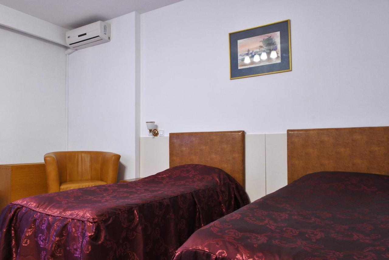 Hotel Select 툴체아 외부 사진